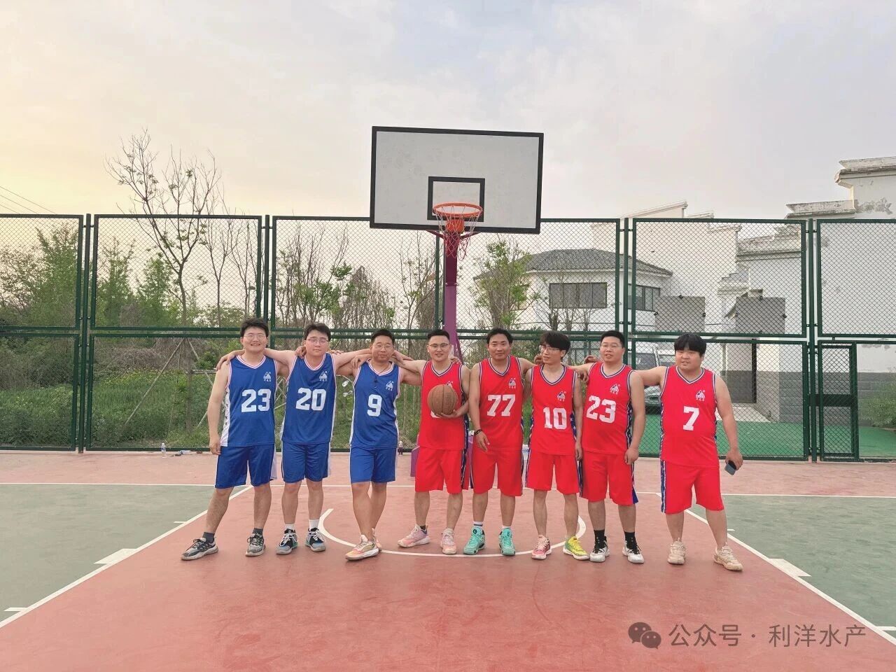 1758877805763660.jpg 2.jpg